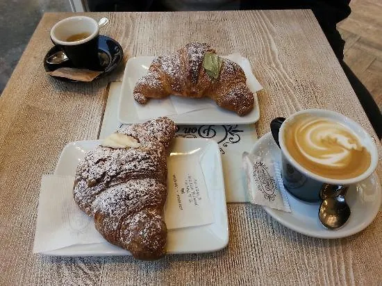 Enjoy Bed & Breakfast 3*